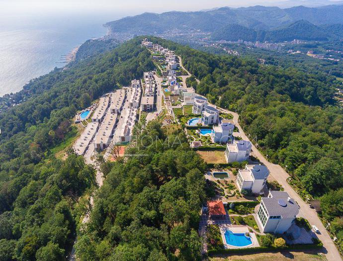 Резиденция в коттеджном поселке класса люкс №7