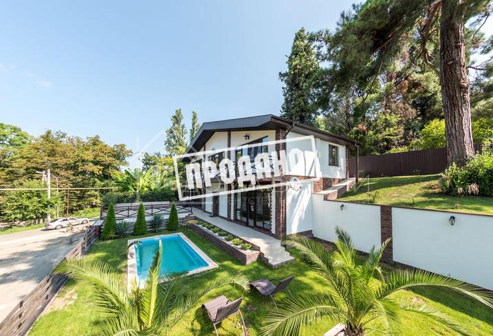 Домовладение в стиле шале с видом на море №4