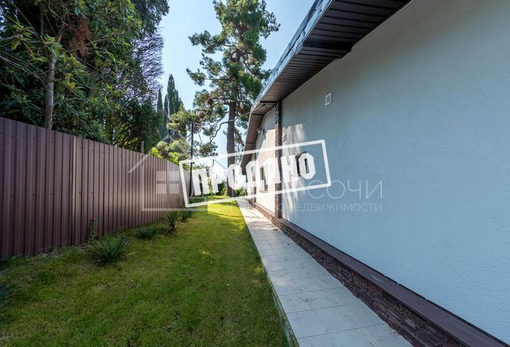 Домовладение в стиле шале с видом на море №52