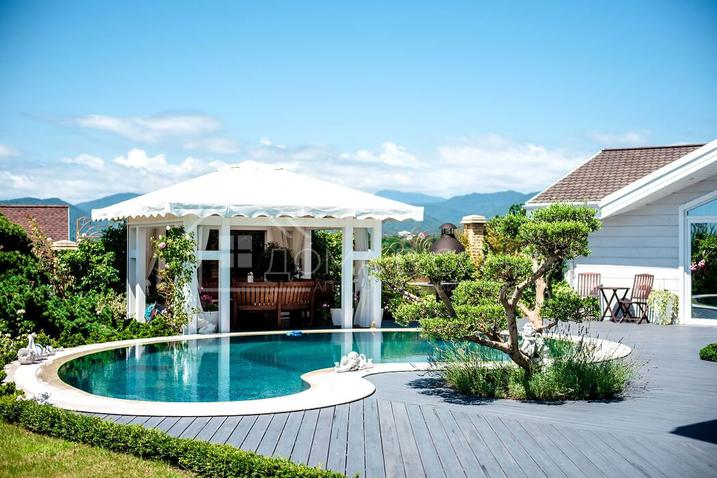 Домовладение в коттеджном поселке Акация №17