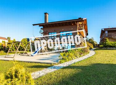 Поместье в стиле шале в горах №1