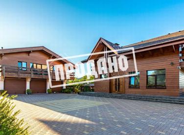 Поместье в стиле шале в горах №2