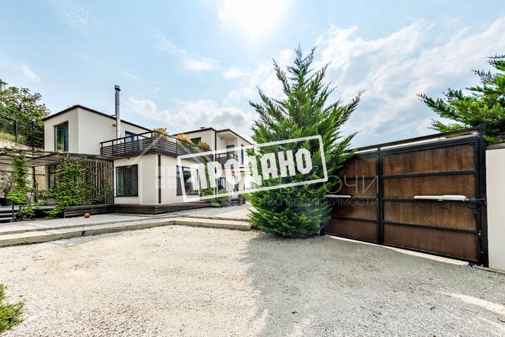 Коттедж с видом на море и горы №18