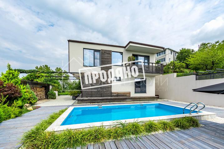 Коттедж с видом на море и горы №11