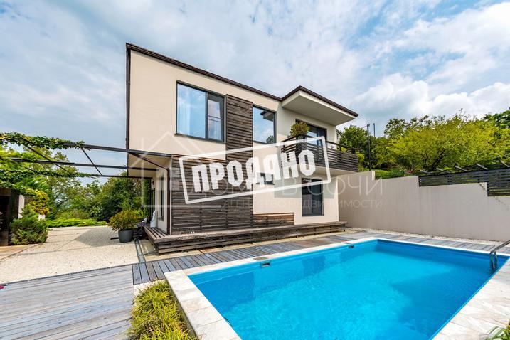 Коттедж с видом на море и горы №1