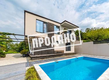 Коттедж с видом на море и горы №1