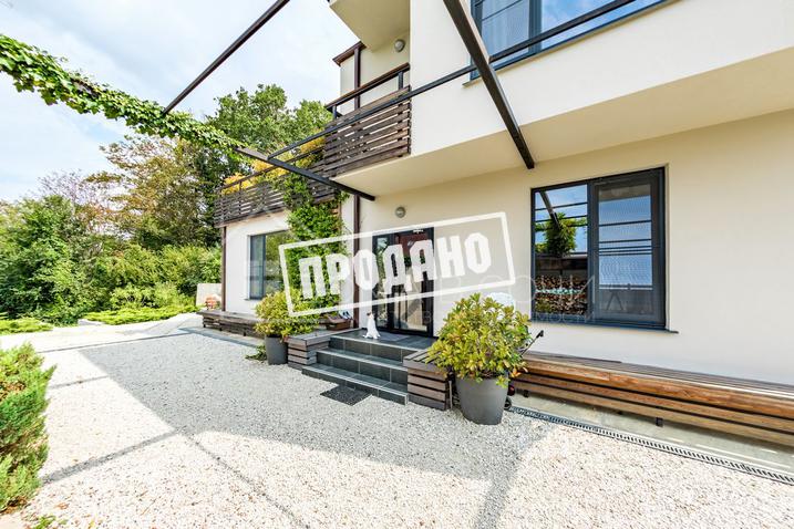 Коттедж с видом на море и горы №15