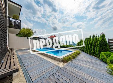 Коттедж с видом на море и горы №2