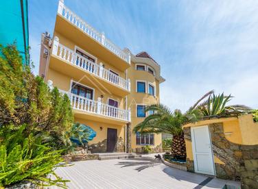 Домовладение на ул. Медовой №2