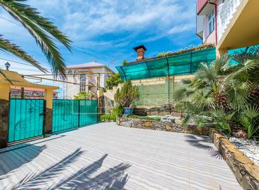 Домовладение на ул. Медовой №3