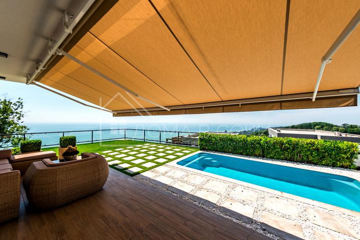 Вилла с панорамным видом на море №4