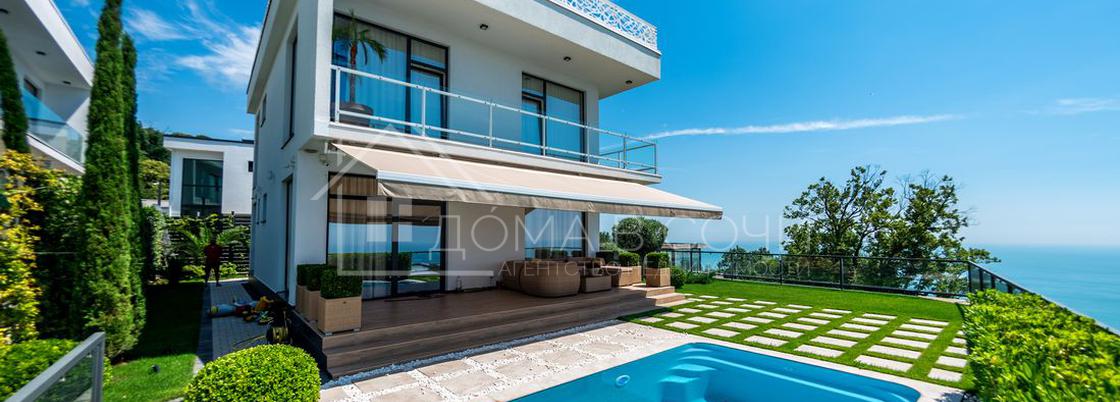 Вилла с панорамным видом на море