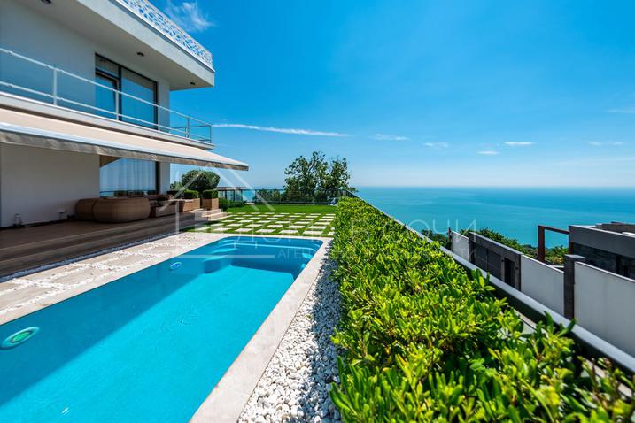 Вилла с панорамным видом на море №2