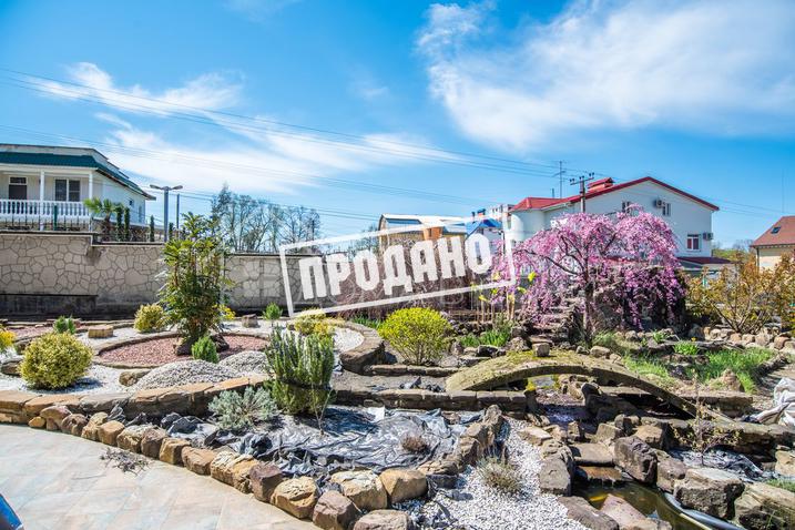 Элитный трехэтажный особняк №58