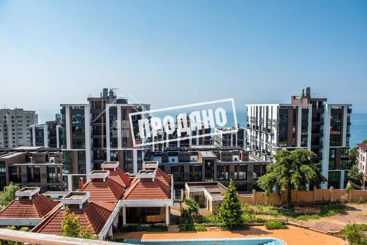 Усадьба с бассейном у моря №69