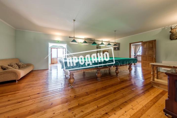 Усадьба с бассейном у моря №67