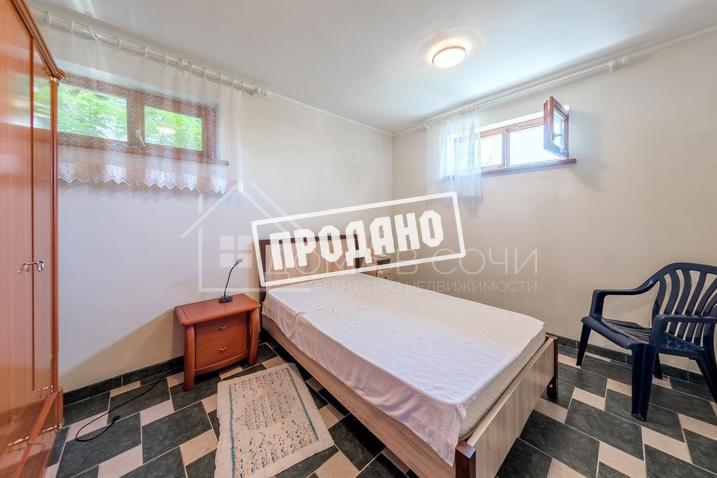 Усадьба с бассейном у моря №76