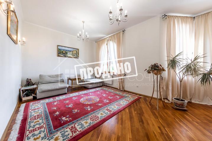 Усадьба с бассейном у моря №34