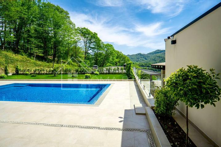 Закрытый коттеджный посёлок Riverstone №24