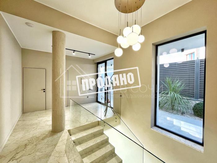 Коттедж на ул. Целинной с ремонтом и мебелью №15