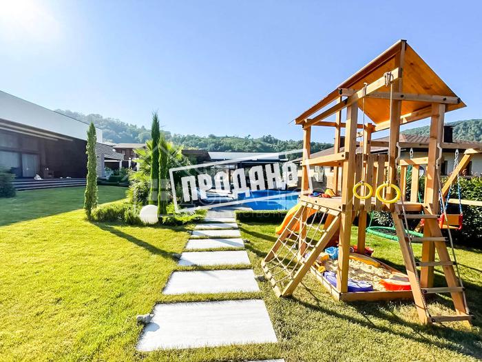 Современный коттедж на ул. Высокогорной №4