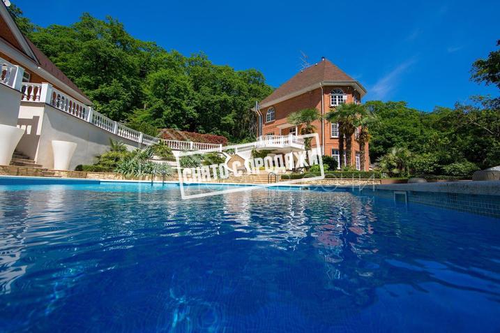 Уникальная резиденция по дороге на Большой Ахун №1