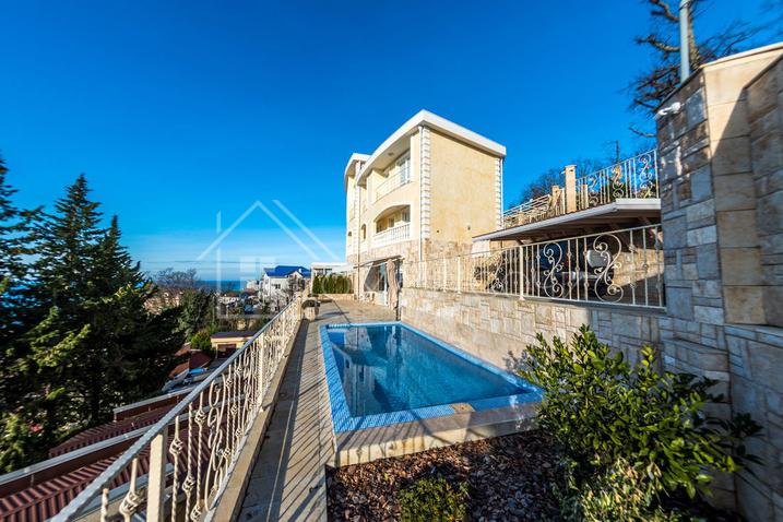 Коттедж с панорамным видом на море №2