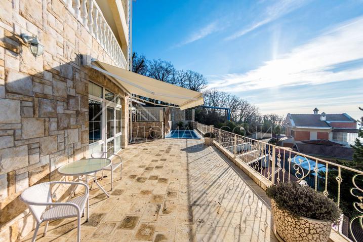 Коттедж с панорамным видом на море №12