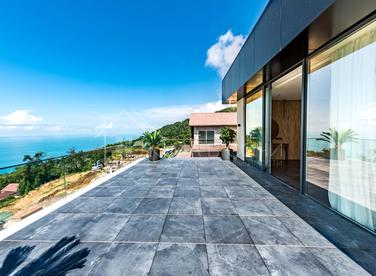 Эксклюзивная Хайтек Вилла по индивидуальному проекту №3