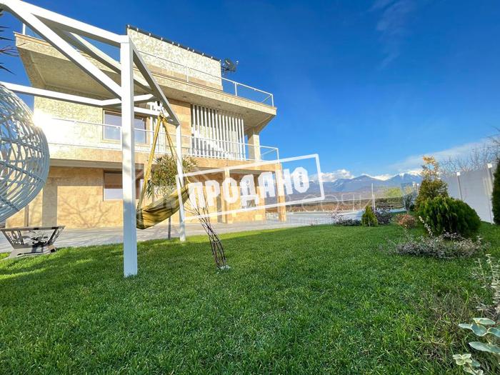 Умный дом с бассейном на Ереванской №2