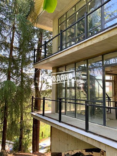 Дом в стиле лофт на Ул. Виноградной №6