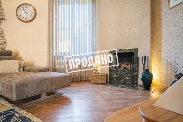 Два больших современных дома на общем участке №7