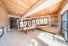 Два больших современных дома на общем участке