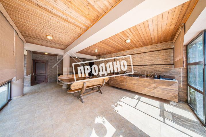 Два больших современных дома на общем участке №38