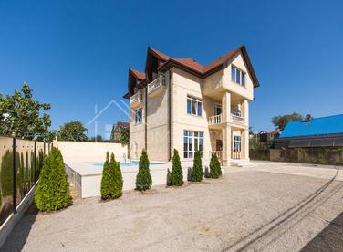 Элитный 3-этажный дом в Адлере №3