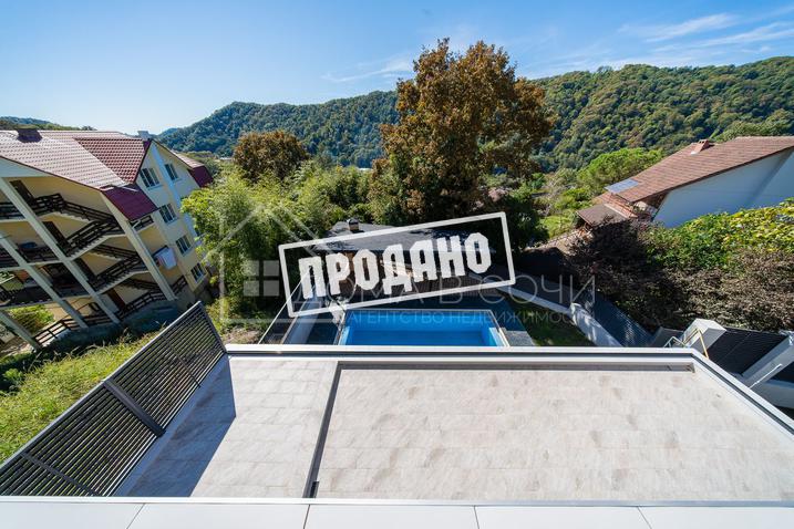 Мацеста дом с видом на зелёные шапки гор №21