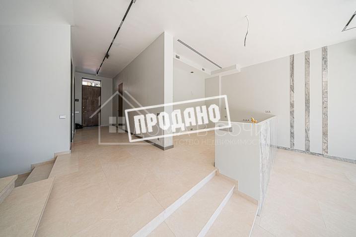 Мацеста дом с видом на зелёные шапки гор №14