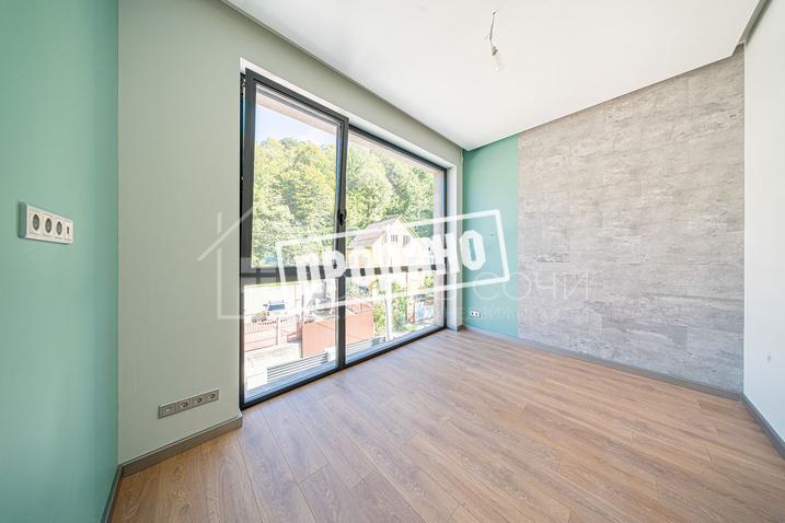 Мацеста дом с видом на зелёные шапки гор №17