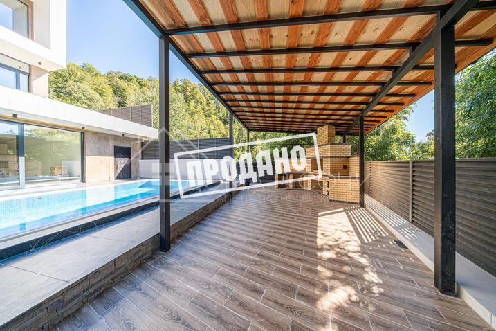 Мацеста дом с видом на зелёные шапки гор №28