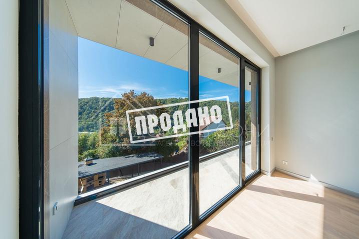 Мацеста дом с видом на зелёные шапки гор №20