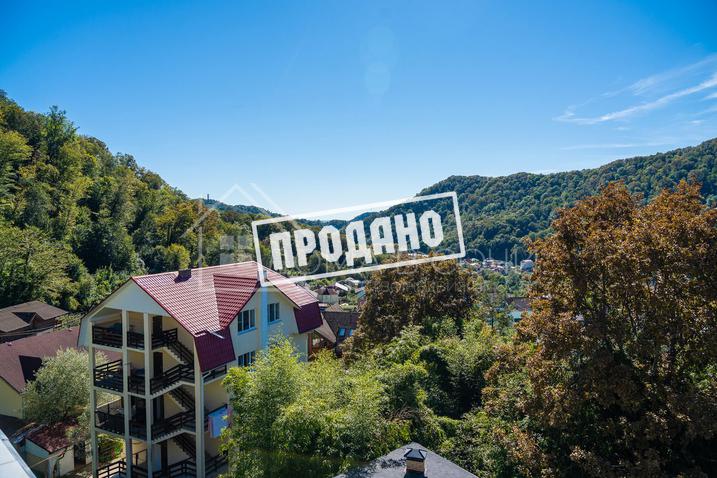 Мацеста дом с видом на зелёные шапки гор №25