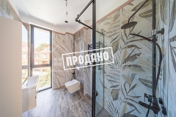 Мацеста дом с видом на зелёные шапки гор №22