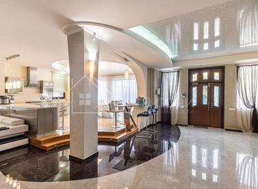 Вилла в центре Сочи №5