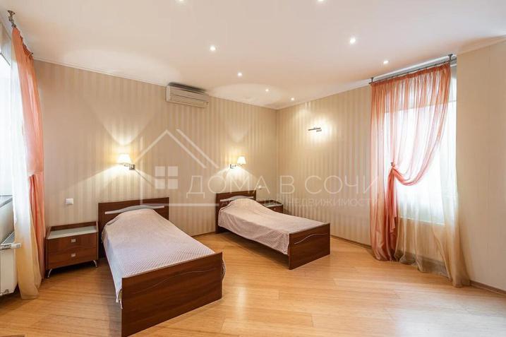 Вилла в центре Сочи №8