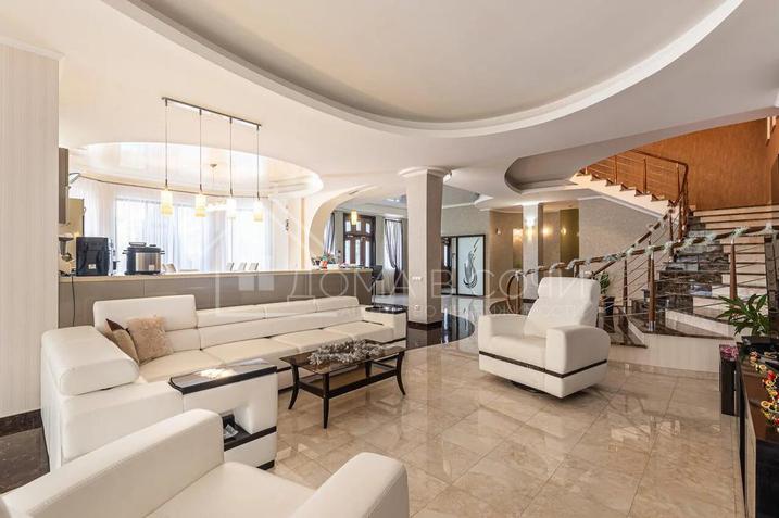 Вилла в центре Сочи №14