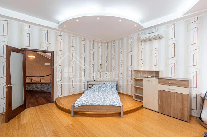 Вилла в центре Сочи №17