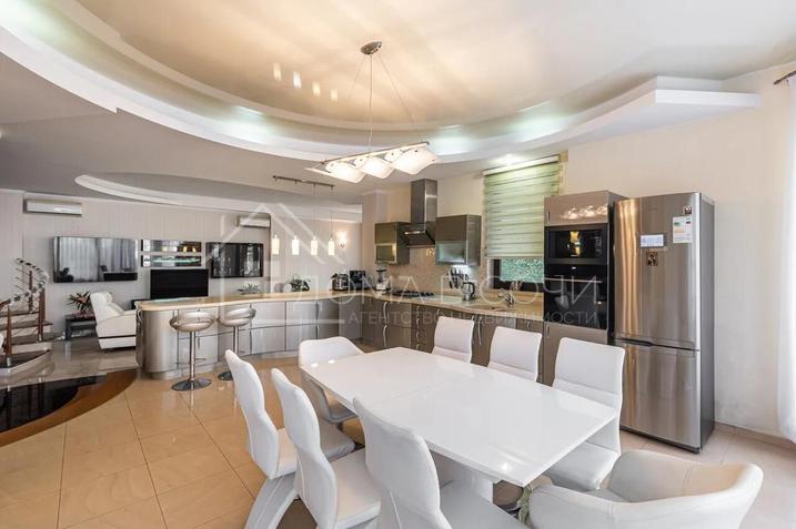 Вилла в центре Сочи №10