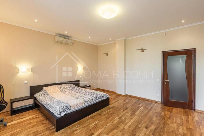 Вилла в центре Сочи №23