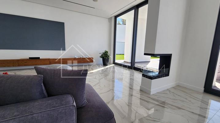 Хайтек Вилла Видовая №12