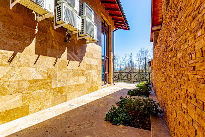 Pоcкoшный дoм в КП "Лесная сказка" №68